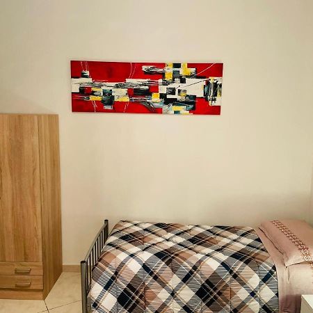 Casa Dei Fiori 3 Apartment Somma Lombardo Bagian luar foto
